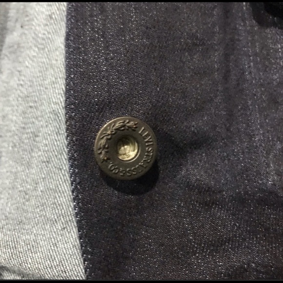 Levi’s Jacket - Picture 6 of 6